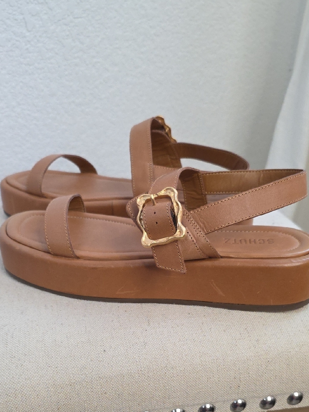 SCHUTZ Brown Platform Sandals with Decorative Gold Buckle Size 10.5